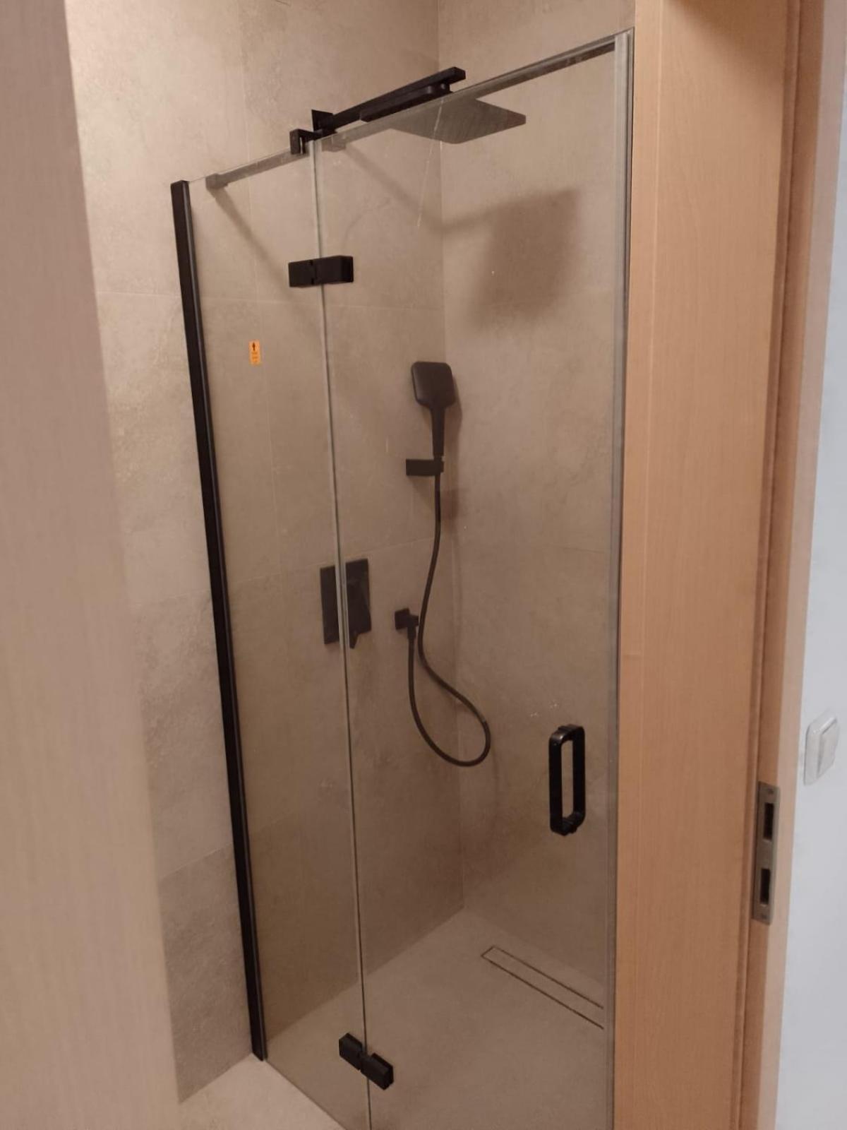 Apartmani Ivanic ヴィル エクステリア 写真