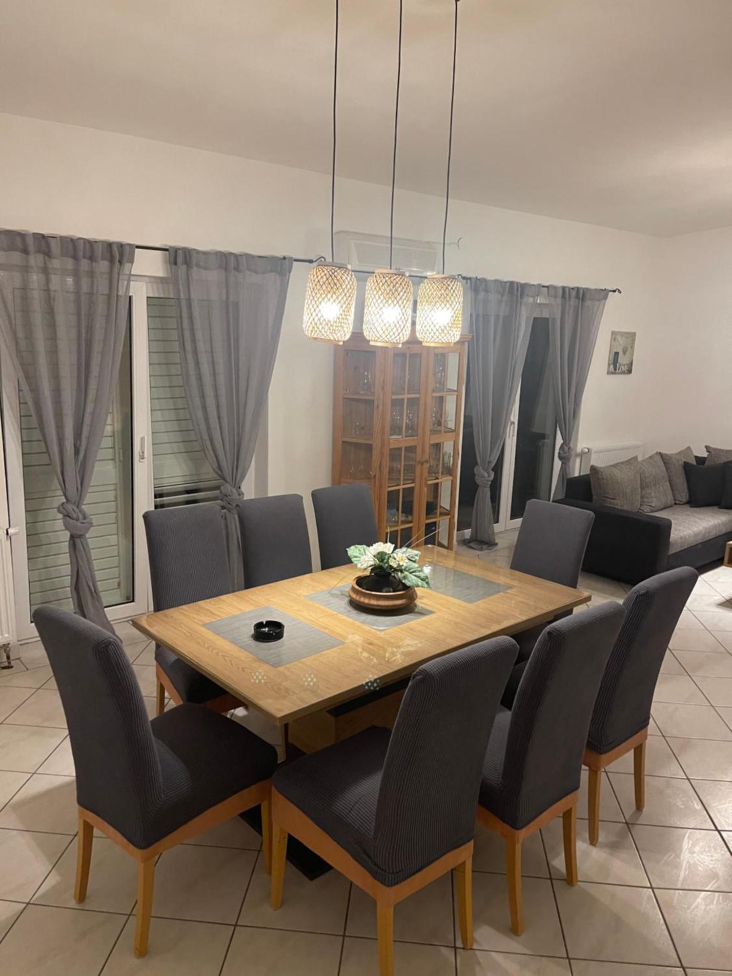 Apartmani Ivanic ヴィル エクステリア 写真
