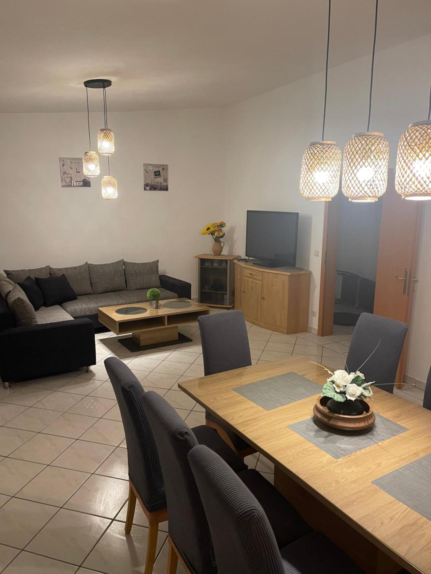 Apartmani Ivanic ヴィル エクステリア 写真