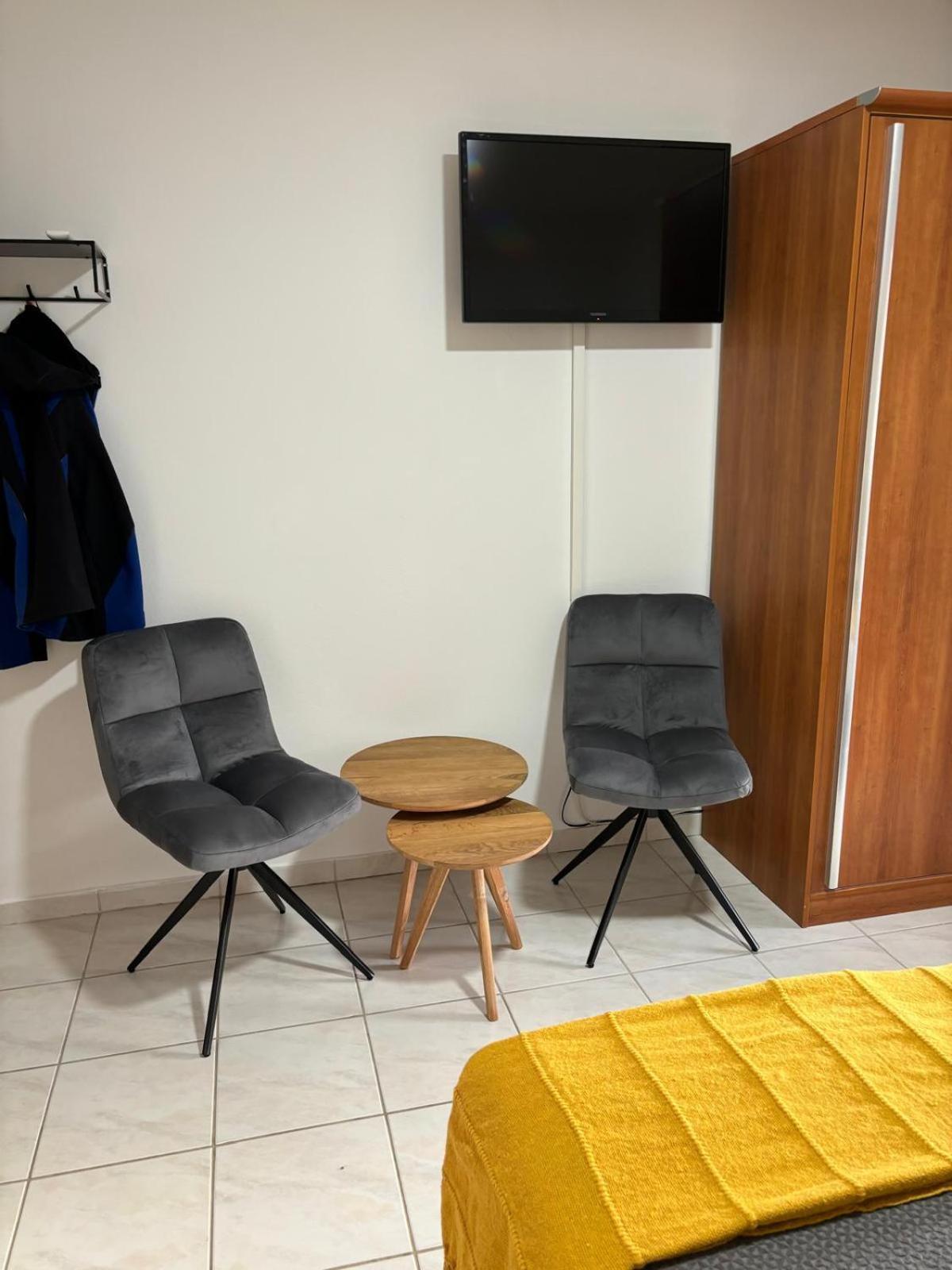 Apartmani Ivanic ヴィル エクステリア 写真